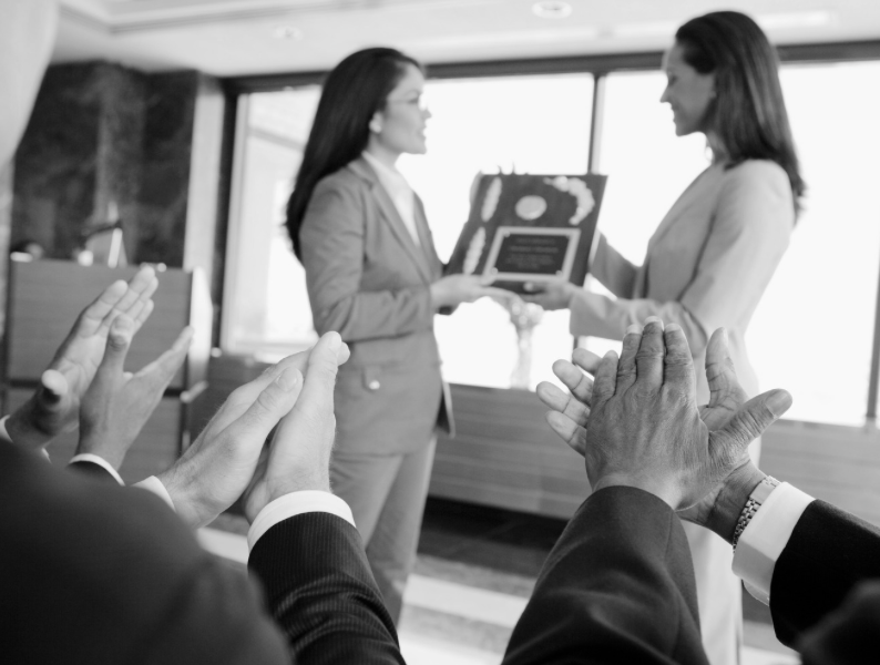 Suprema Marketing Atelier Miami