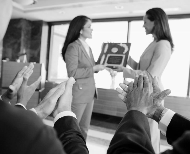 Suprema Marketing Atelier Miami