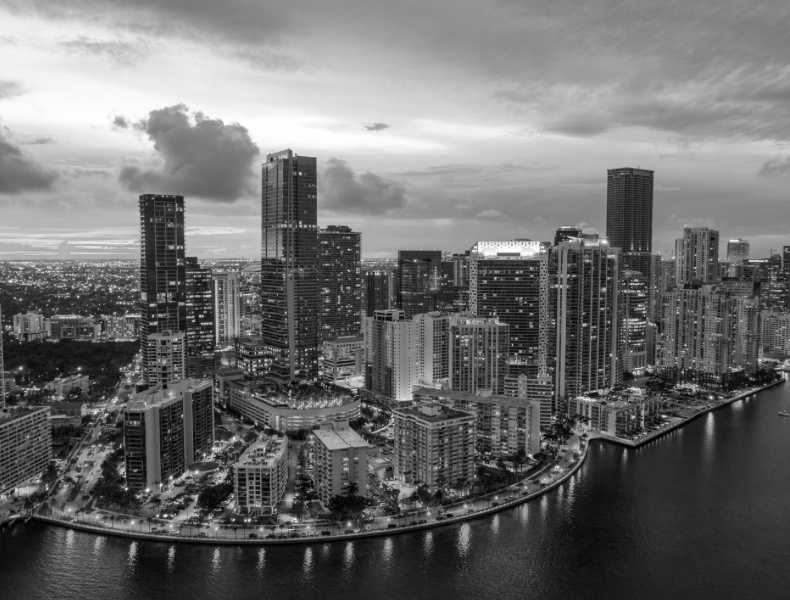 Suprema Marketing Atelier Miami